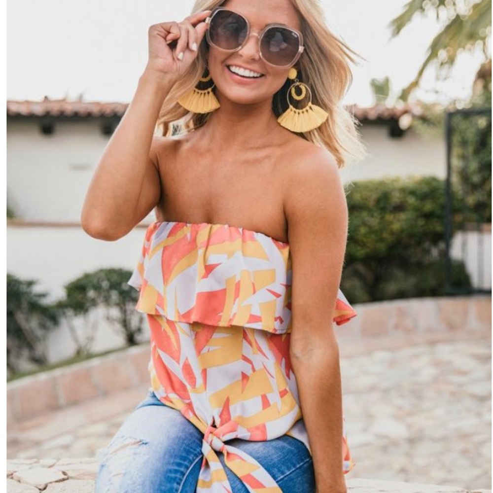 Tie Front Strapless Top